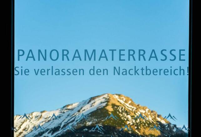 Die Aussicht aus unserem Wellnessbereich mit Penthouse-Feeling