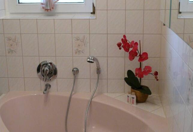 Eckbadewanne