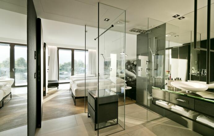 Sunset Wing_Design Room08