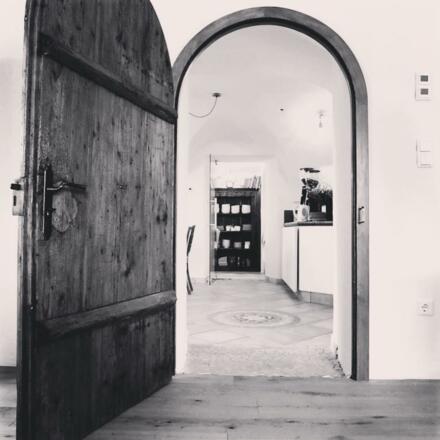 29F5E163-900F-4008-A9CC-A83726BD59AA