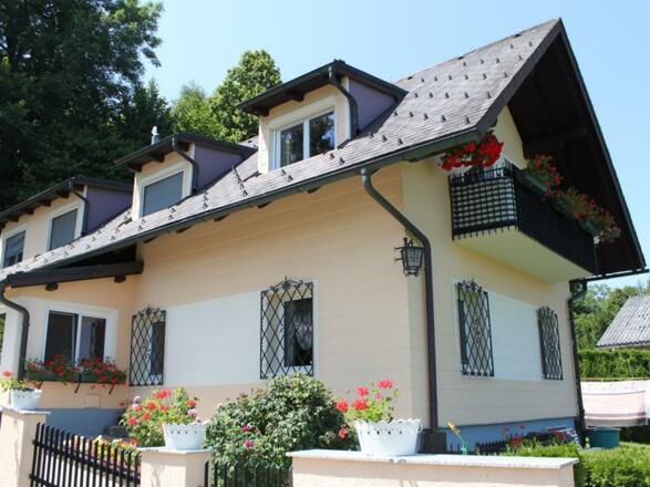 Haus im Winter 1