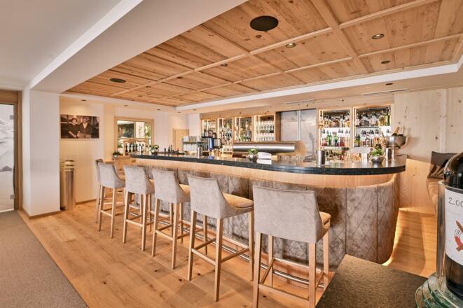 Bar 1