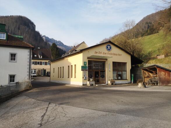 Bahnhof - Schoberstein - Grünburger Hütte