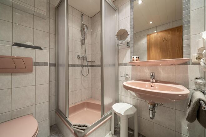 Zimmer 18 -00421