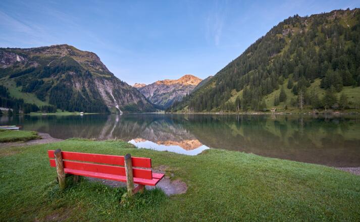 Der Vilsalpsee im Naturschutzgebiet Tannheimer Tal