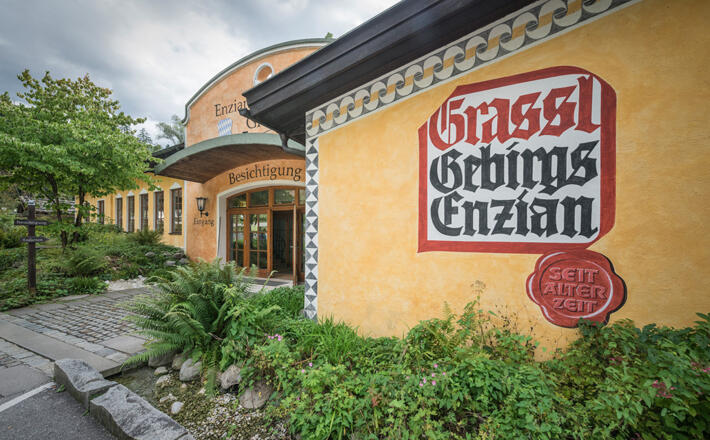 Enzianbrennerei Grassl