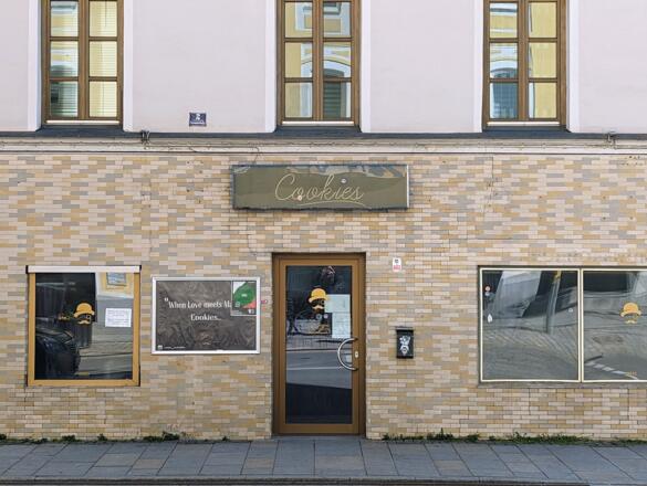 Cookies Lounge & Bar