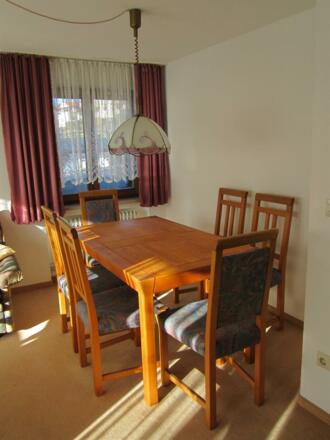 FeWo Wohnzimmer Esstisch 1