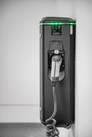 E-Ladestation direkt beim Haus