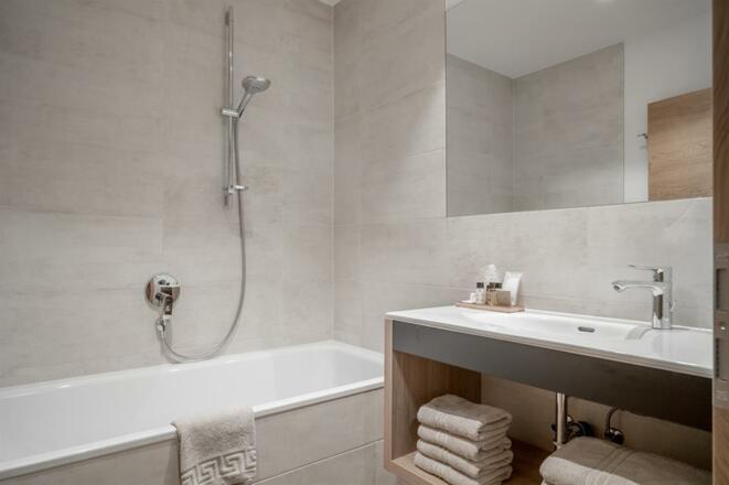 Badewanne Seenplatte