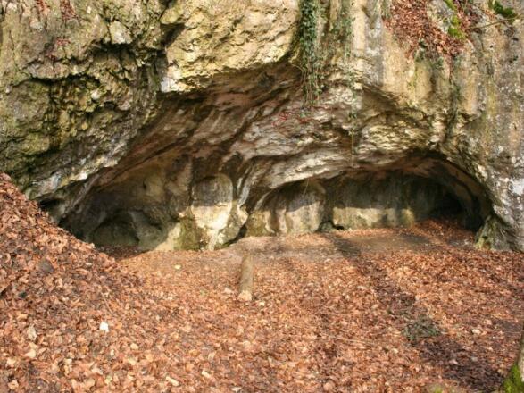 Klausenhöhlen in Essing