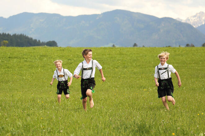 Bei uns haben Ihre Kinder richtig viel Platz zum Springen