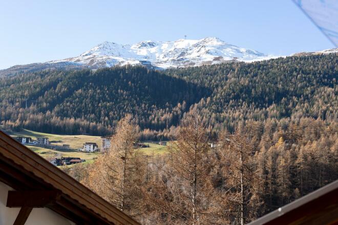 Freie Aussicht auf den Gaislachkogel.