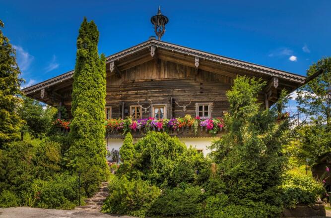 20190717_BerghofPensionWildauAussen_001_klein