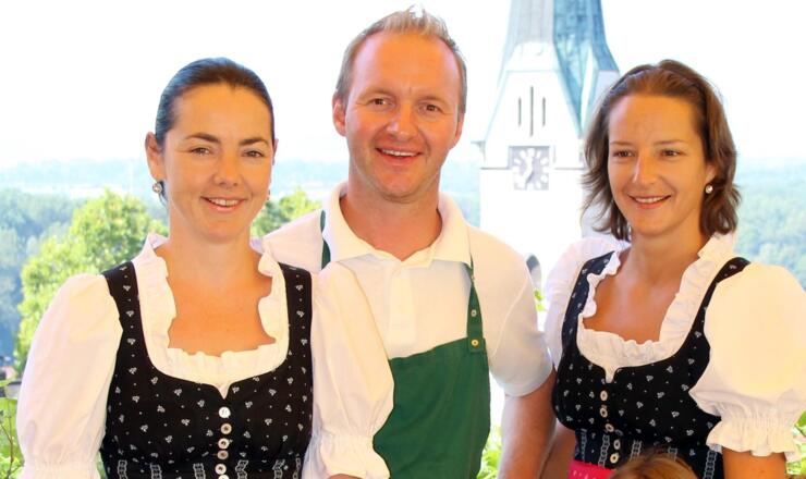 Birgit und Christian Siebenhofer mit Gerlinde