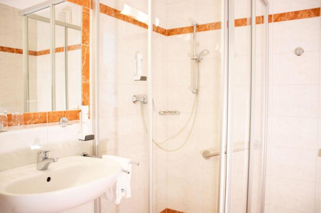 Badezimmer Standard