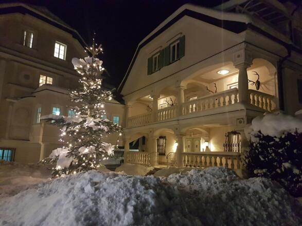 Schlosskurhotel Strobl Zimmer 206 Sitzgruppe
