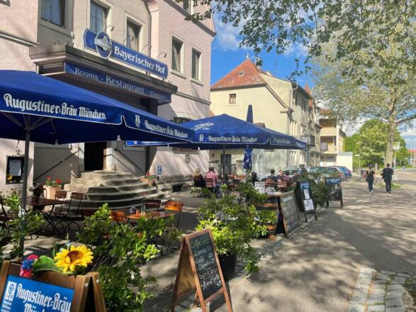 Bayerischer Hof - Terrasse