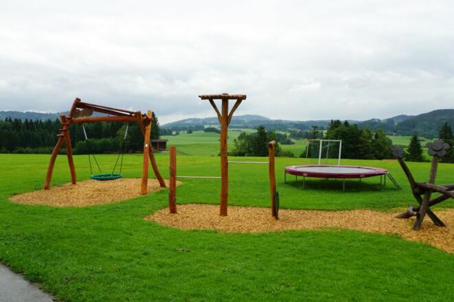 Spielplatz neu 2017