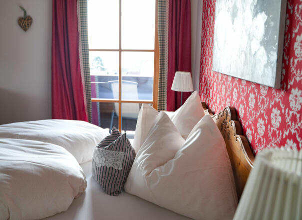 Zimmer4_1_Eislbauer_StGilgen