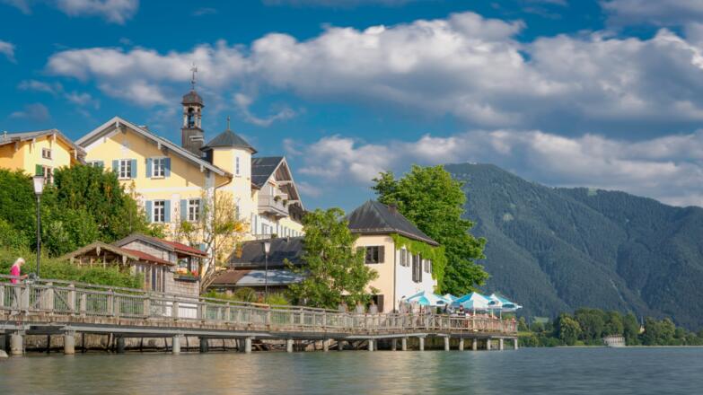 Seepromenade in Tegernsee Stadt