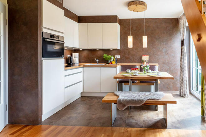 gemütliche moderne Küche in der Wohnung Alpenglück