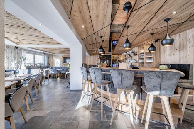 Hotelbar 01