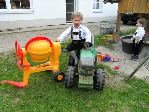Die Kinder auf &quot;Ihrer Baustelle&quot;