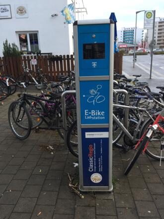 ladestation-bahnhof-2