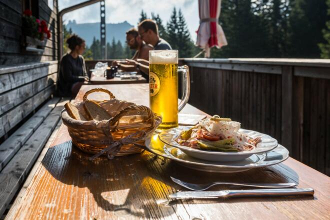 Brotzeit Chamer Hütte