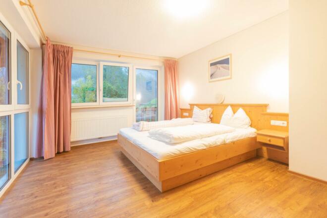 Schlaffzimmer 1 oben