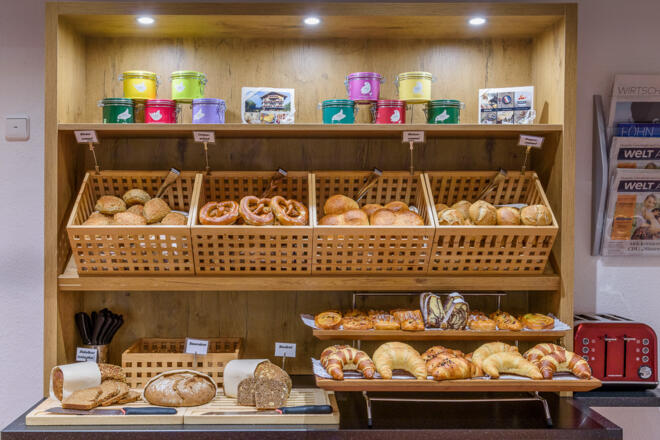 Frühstück Hotel Neuer am See,tanjaghirardini