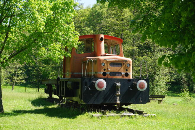 Alte Eisenbahn am Musikpavillon
