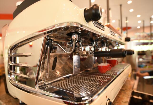 eiscafe_sanmarco_bw_1