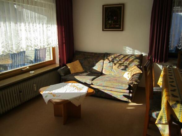 FeWo Wohnzimmer Schlafcouch 1