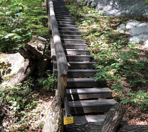 Treppauf treppab durch die Klamm