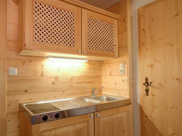Küche Appartement mit Dachgaube