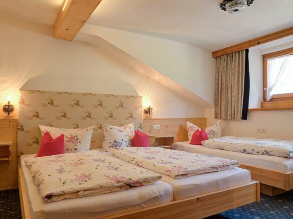Appartement mit Dachgaube