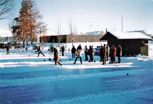 EisstockKommuneteich.jpg