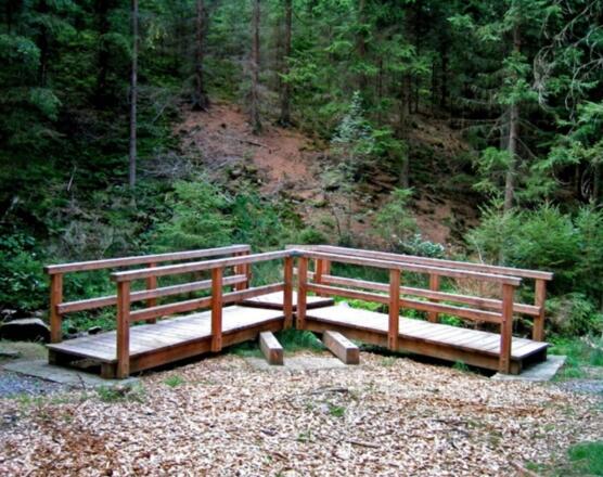 Bücke der Begegnung