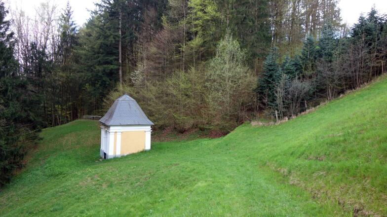 ab zur St. Pankratius-Kapelle (494m).