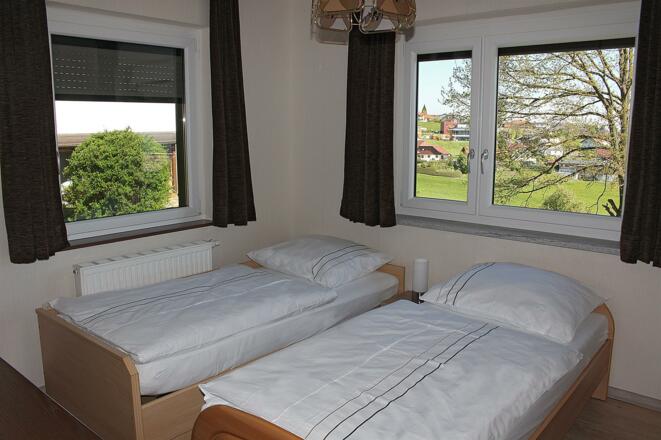 Schlafzimmer 2