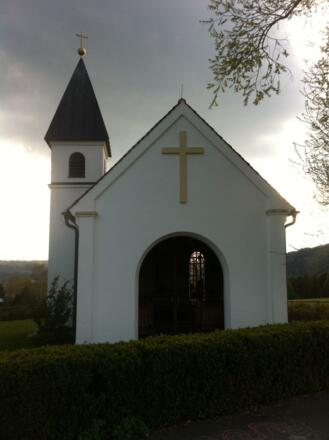 Blick in die Knappengedächtniskapelle auf dem Guggenberg