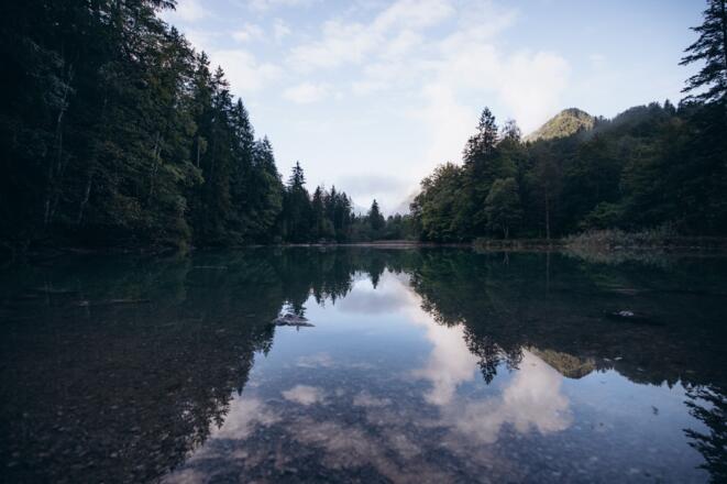 Der Taubensee im Morgenlicht