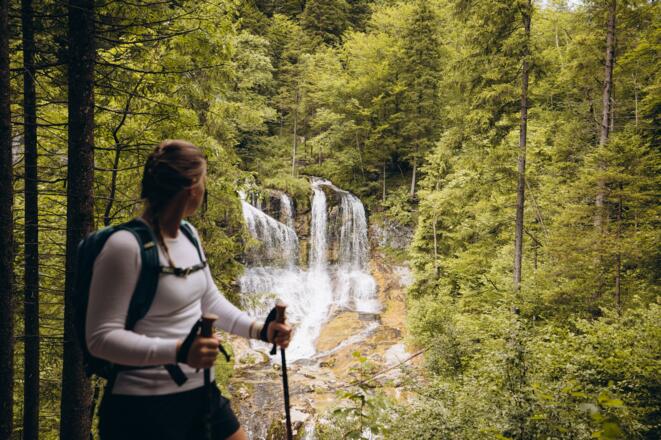 Blick zu den Weissbachfällen