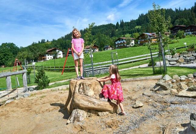 hier können die Kinder sich austoben, nur 5 Gehminuten entfernt