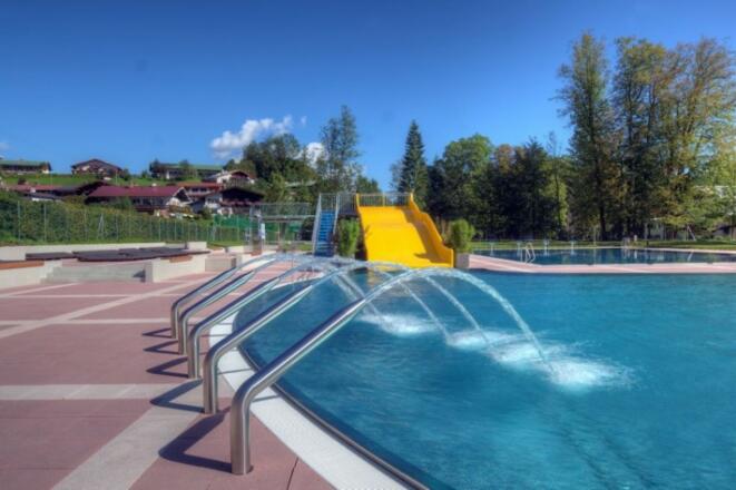 Breitwasserrutsche im Schornbad