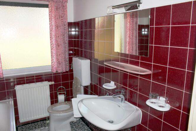 Bad / WC