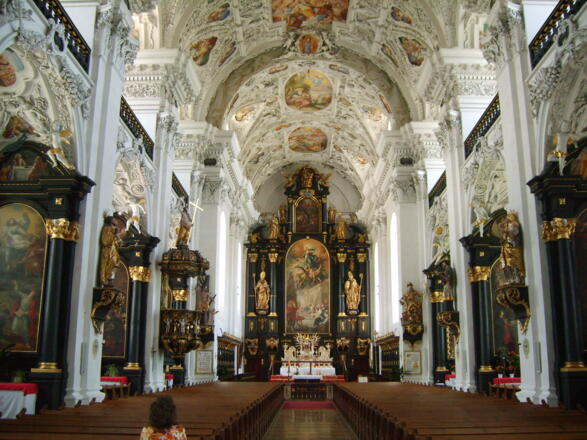 Stift mit Regenbogen