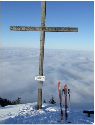 Gipfelkreuz am Ochsenberg (1.487 m)